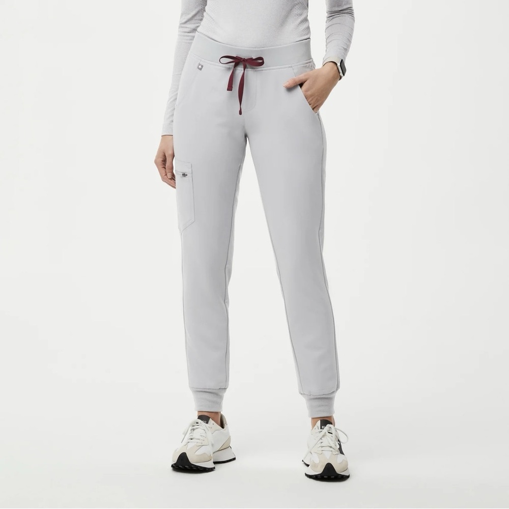 Figs Zamora Jogger Scrub Pants - Cement